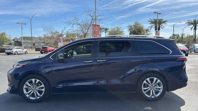 2021 Toyota Sienna Platinum