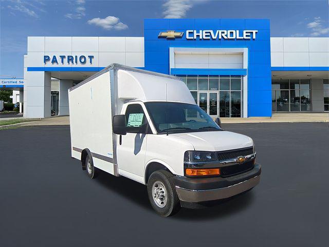 2025 Chevrolet Express Cutaway Work Van