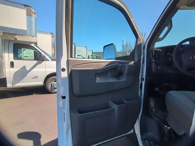 2025 Chevrolet Express Cutaway Work Van