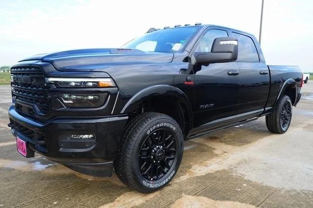 2025 RAM Ram 3500 RAM 3500 LIMITED CREW CAB 4X4 64 BOX
