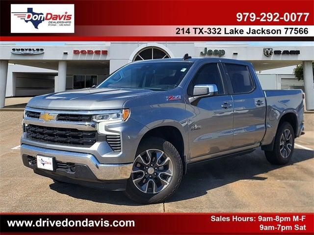 2023 Chevrolet Silverado 1500 4WD Crew Cab Standard Bed LT