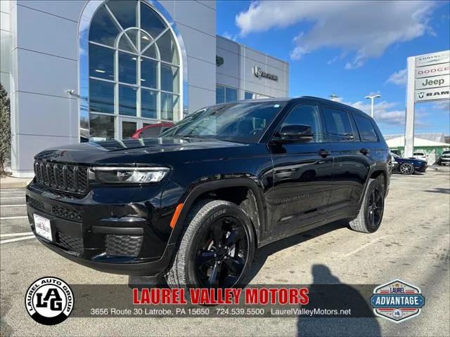 2023 Jeep Grand Cherokee L Altitude 4x4