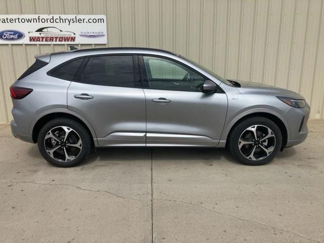2024 Ford Escape ST-Line Elite