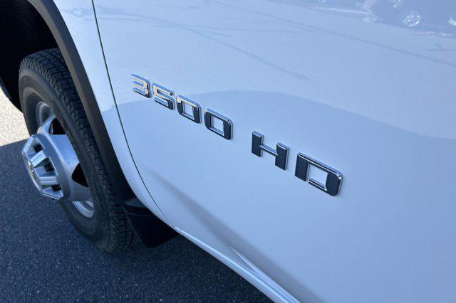 2025 Chevrolet Silverado 3500HD Work Truck