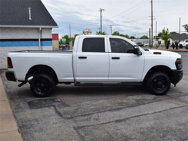 2025 RAM Ram 2500 RAM 2500 TRADESMAN CREW CAB 4X4 64 BOX