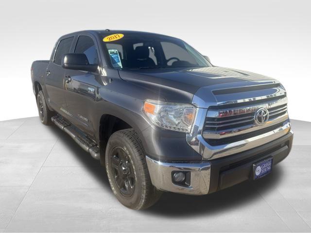 2017 Toyota Tundra SR5 5.7L V8