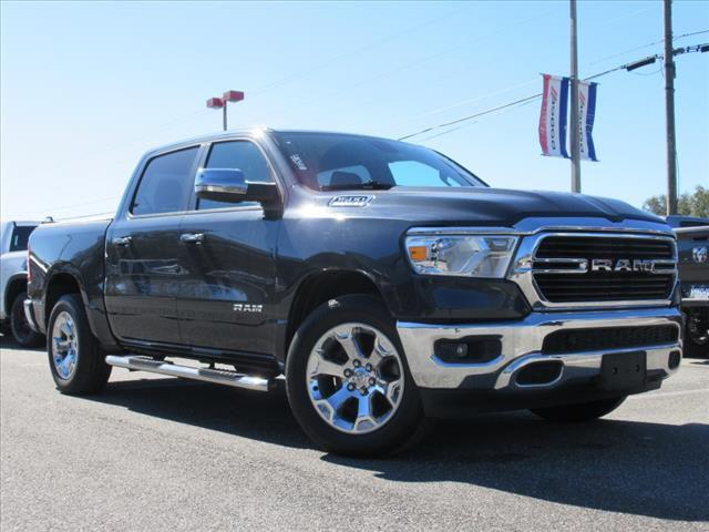 2019 RAM 1500 Big Horn/Lone Star Crew Cab 4x4 57 Box