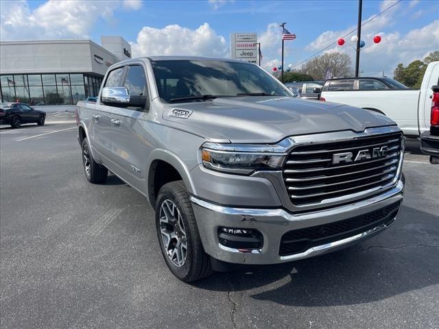 2025 RAM 1500 Laramie Crew Cab 4x4 57 Box