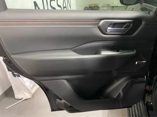 2025 Nissan Armada SL 4WD