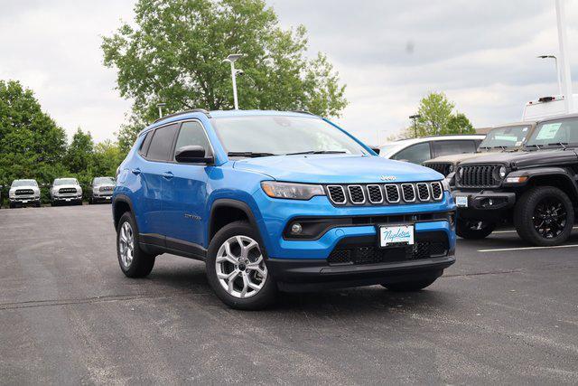 2025 Jeep Compass COMPASS LATITUDE 4X4