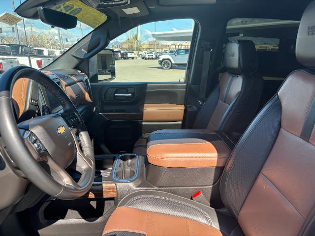 2023 Chevrolet Silverado 3500HD High Country