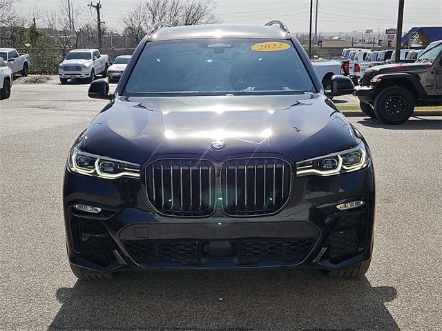 2022 BMW X7 M50i