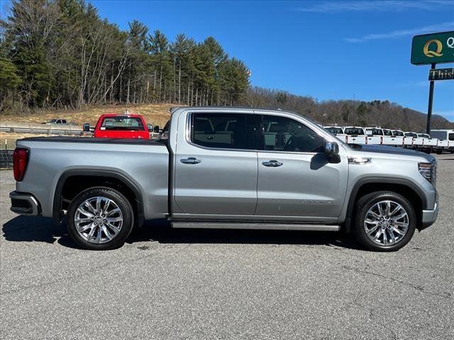 2023 GMC Sierra 1500 4WD Crew Cab Short Box Denali