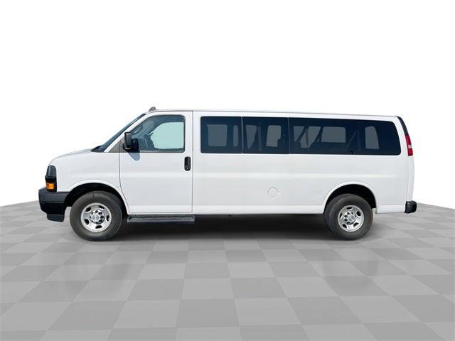2022 Chevrolet Express Passenger RWD 3500 Extended Wheelbase LS