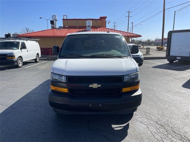 2022 Chevrolet Express Passenger RWD 3500 Extended Wheelbase LS