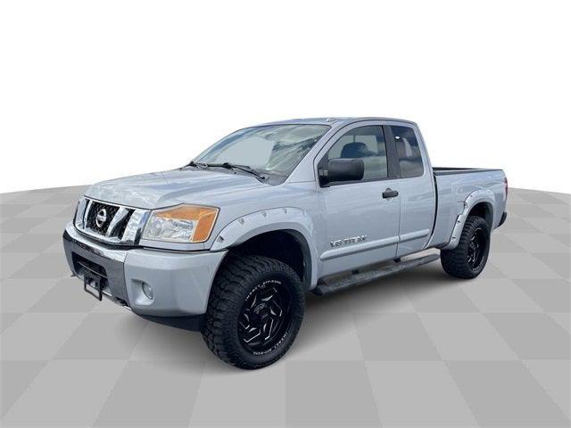 2014 Nissan Titan SV