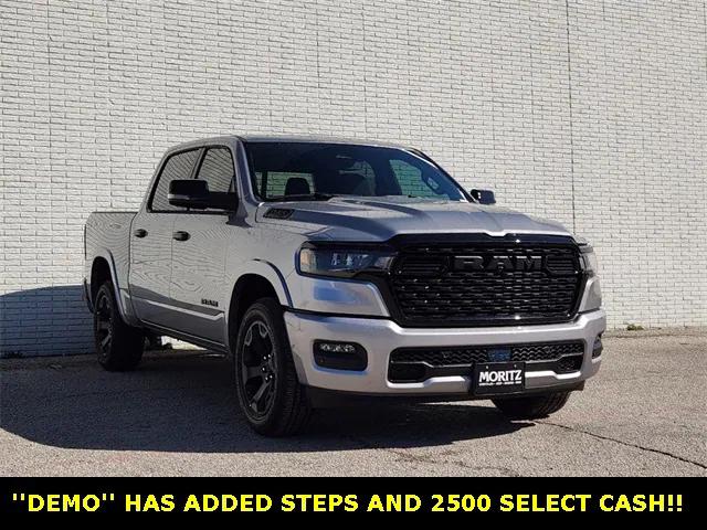 2025 RAM Ram 1500 RAM 1500 BIG HORN CREW CAB 4X4 57 BOX