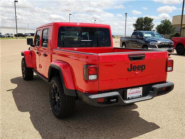 2025 Jeep Gladiator GLADIATOR NIGHTHAWK 4X4
