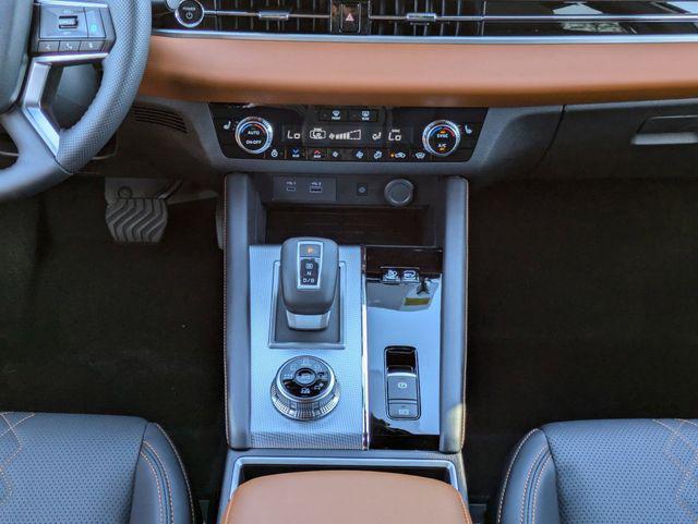 2025 Mitsubishi Outlander PHEV SEL S-AWC