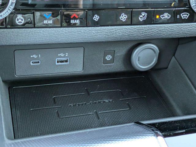 2025 Mitsubishi Outlander PHEV SEL S-AWC