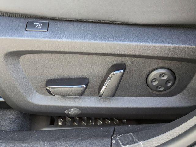 2025 Mitsubishi Outlander PHEV SEL S-AWC