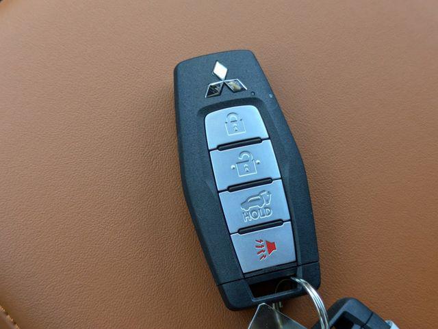 2025 Mitsubishi Outlander PHEV SEL S-AWC