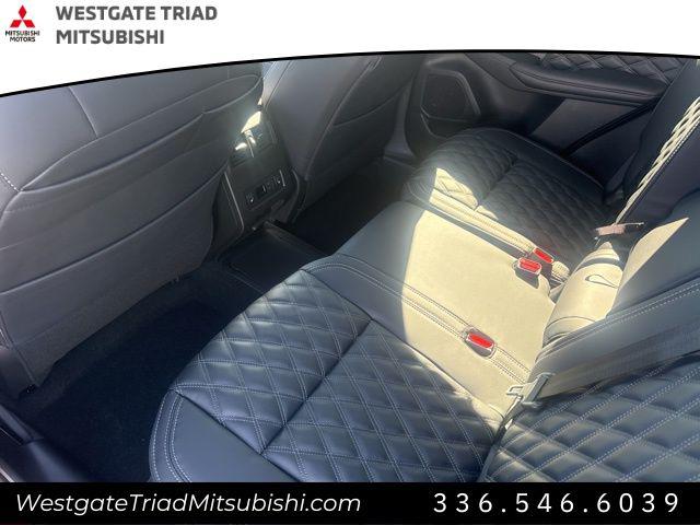 2025 Mitsubishi Outlander PHEV SEL S-AWC