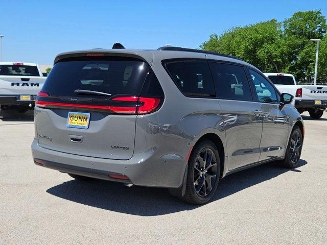 2025 Chrysler Pacifica PACIFICA LIMITED