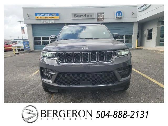 2025 Jeep Grand Cherokee GRAND CHEROKEE LAREDO X 4X2
