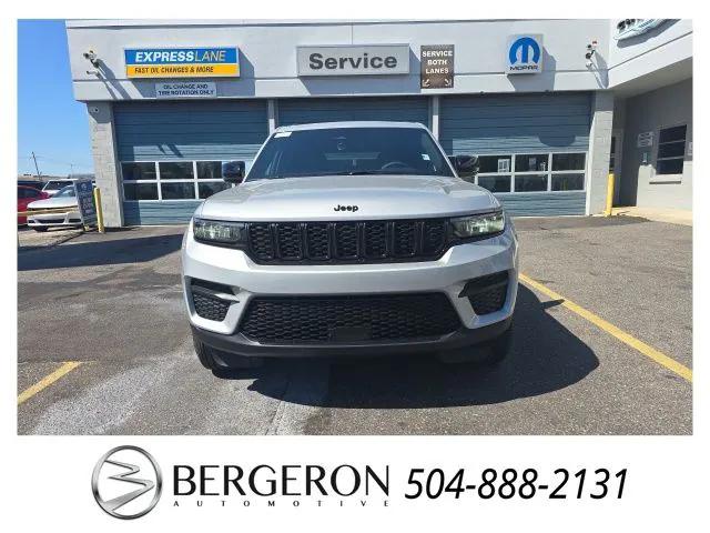 2025 Jeep Grand Cherokee GRAND CHEROKEE ALTITUDE X 4X2