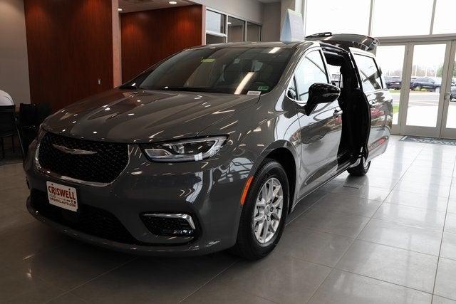 2025 Chrysler Pacifica PACIFICA SELECT
