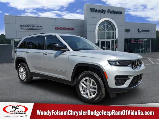 2025 Jeep Grand Cherokee GRAND CHEROKEE LAREDO X 4X2