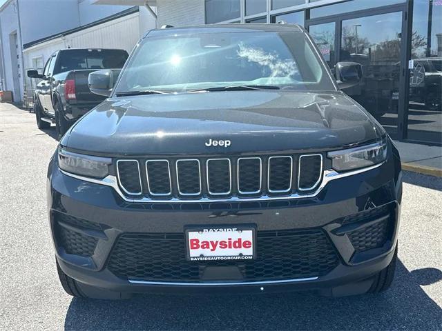 2025 Jeep Grand Cherokee GRAND CHEROKEE LAREDO 4X4