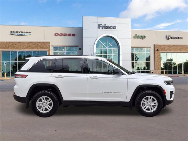 2025 Jeep Grand Cherokee GRAND CHEROKEE LAREDO 4X2