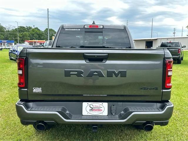 2025 RAM Ram 1500 RAM 1500 TRADESMAN CREW CAB 4X4 57 BOX