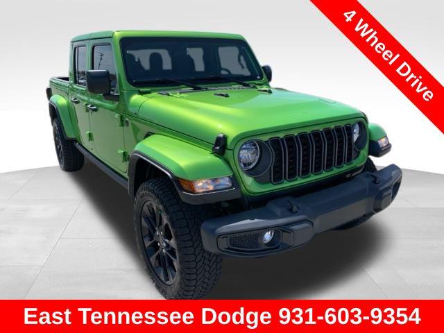 2025 Jeep Gladiator GLADIATOR NIGHTHAWK 4X4