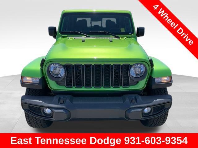 2025 Jeep Gladiator GLADIATOR NIGHTHAWK 4X4