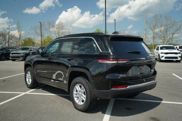 2025 Jeep Grand Cherokee GRAND CHEROKEE LAREDO 4X4