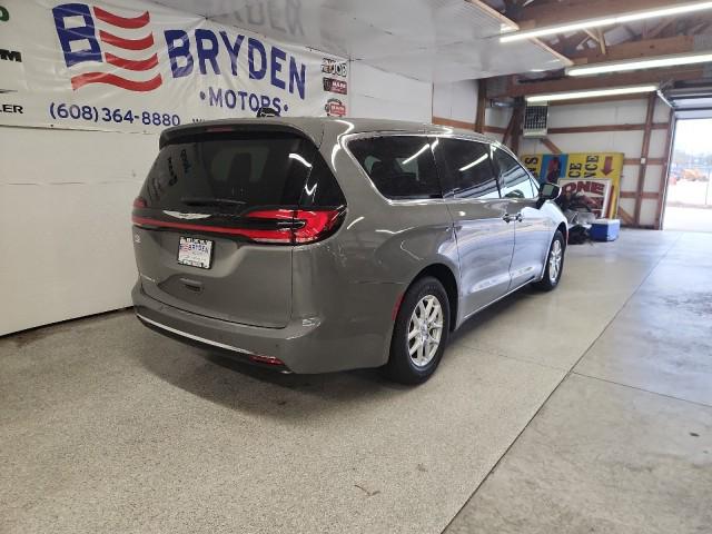 2025 Chrysler Pacifica PACIFICA SELECT