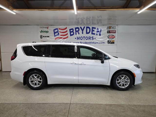 2025 Chrysler Pacifica PACIFICA SELECT