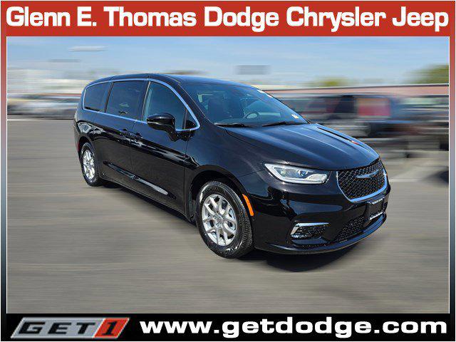 2025 Chrysler Pacifica PACIFICA SELECT