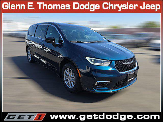 2025 Chrysler Pacifica PACIFICA SELECT