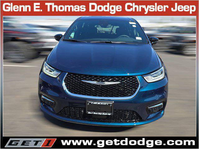 2025 Chrysler Pacifica PACIFICA SELECT