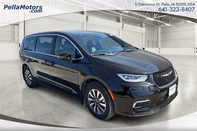 2025 Chrysler Pacifica Hybrid PACIFICA PLUG-IN HYBRID SELECT
