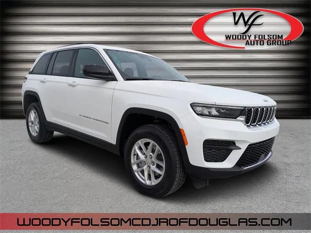 2025 Jeep Grand Cherokee GRAND CHEROKEE LAREDO X 4X2