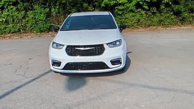 2025 Chrysler Pacifica PACIFICA SELECT