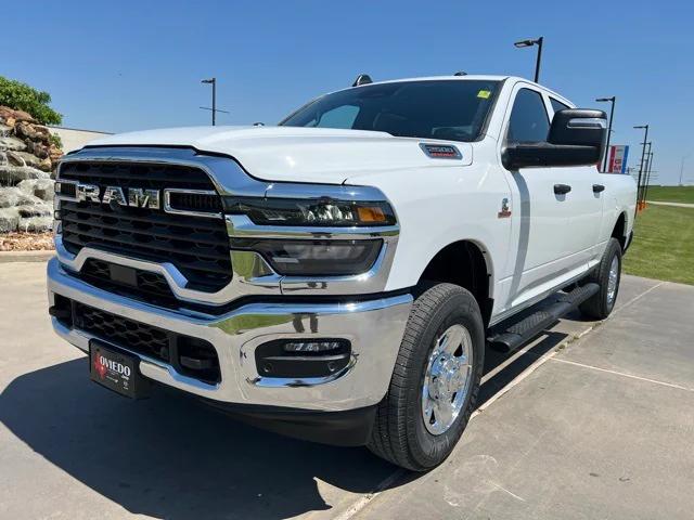 2025 RAM Ram 2500 RAM 2500 TRADESMAN CREW CAB 4X4 64 BOX