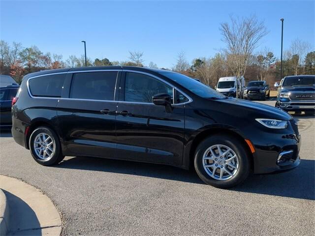 2025 Chrysler Pacifica PACIFICA SELECT