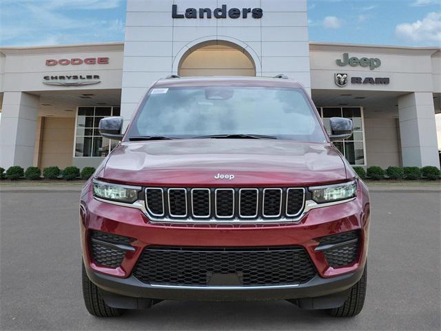 2025 Jeep Grand Cherokee GRAND CHEROKEE LAREDO X 4X2
