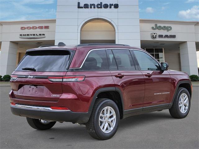 2025 Jeep Grand Cherokee GRAND CHEROKEE LAREDO X 4X2